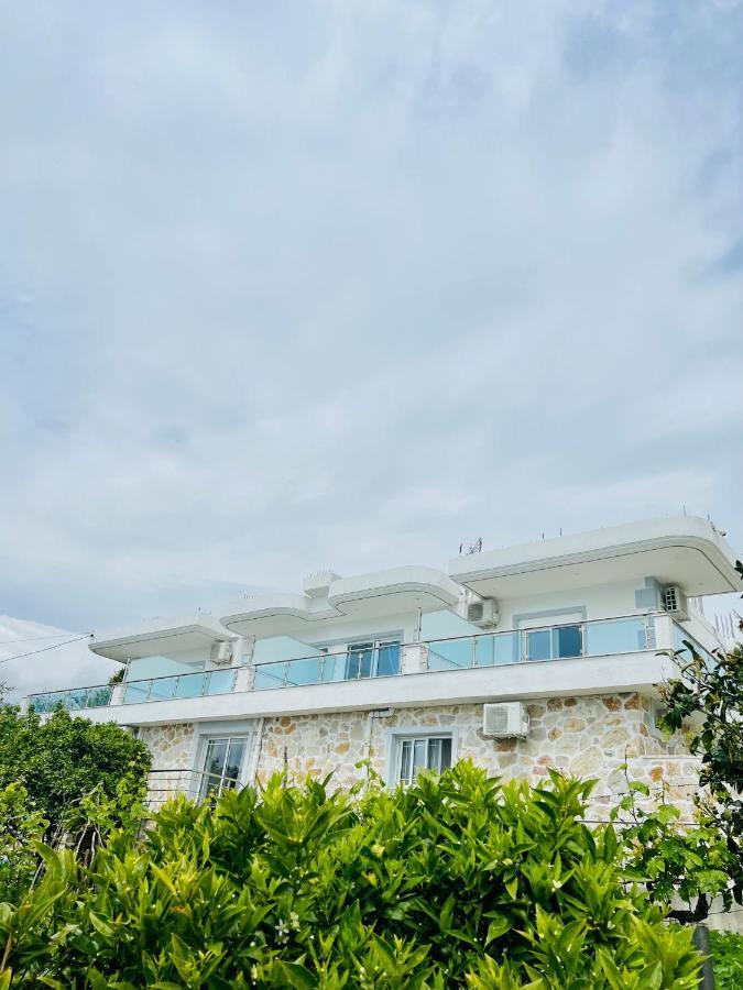 Mistral Inn Himare Luaran gambar
