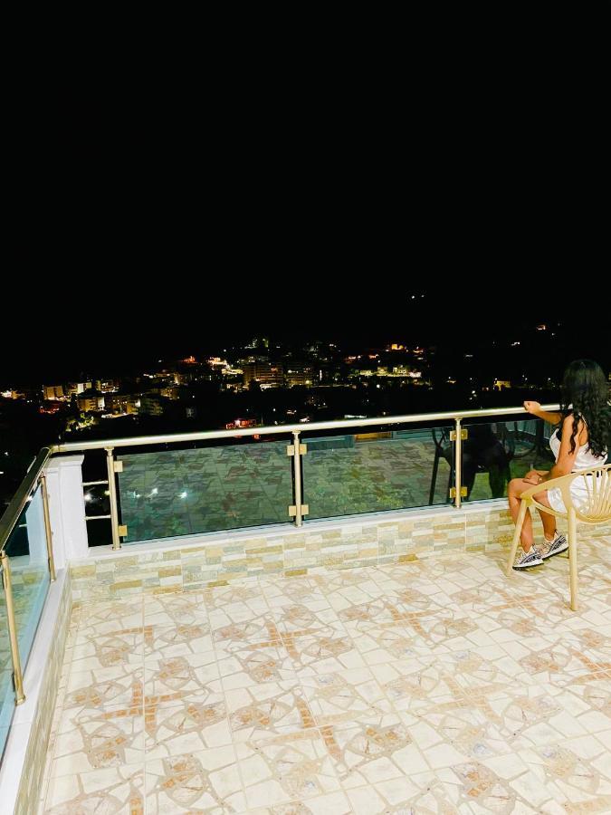 Mistral Inn Himare Luaran gambar